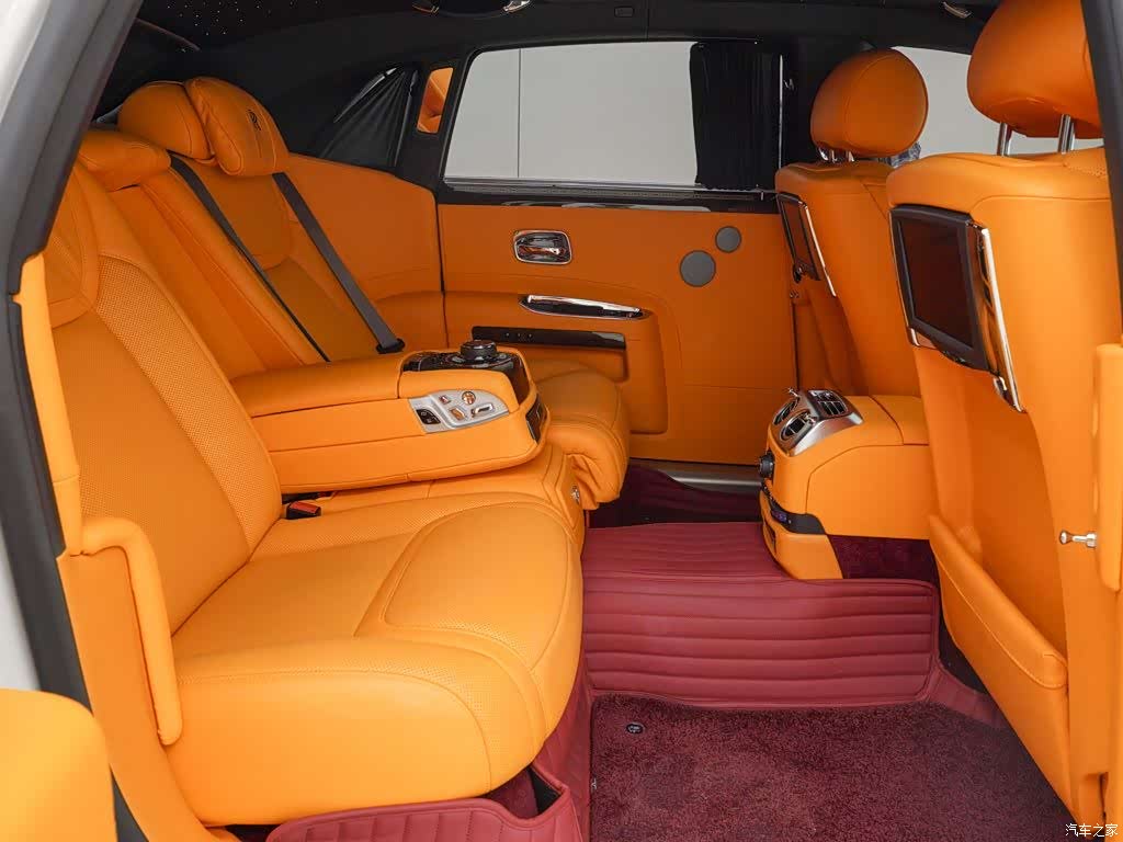 Rolls-Royce Ghost, 2017 12