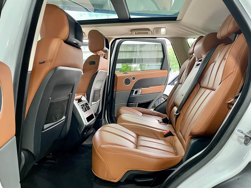 Land Rover Range Rover Sport Land Rover Range Rover Sport