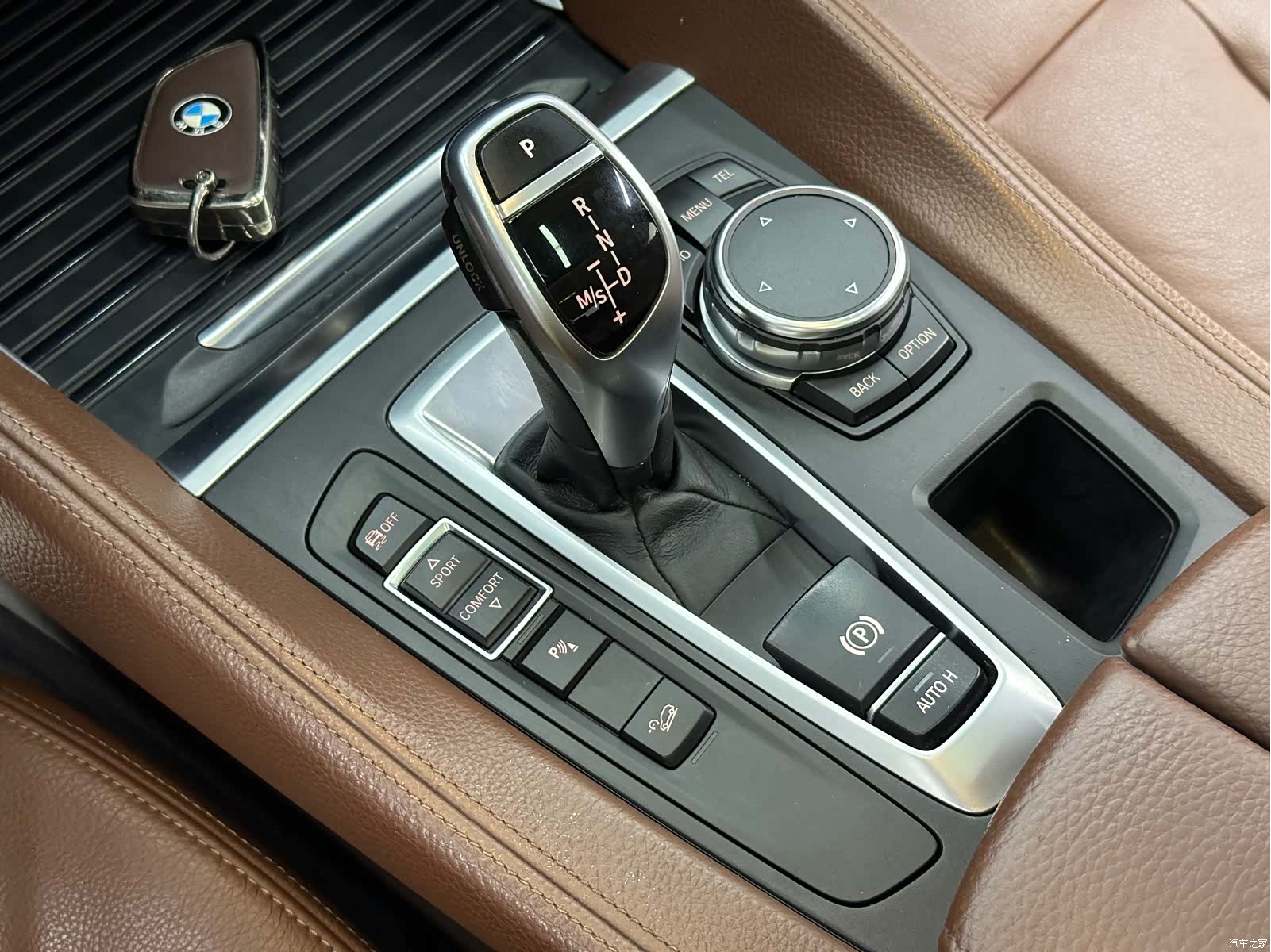 BMW X6, 2015 13
