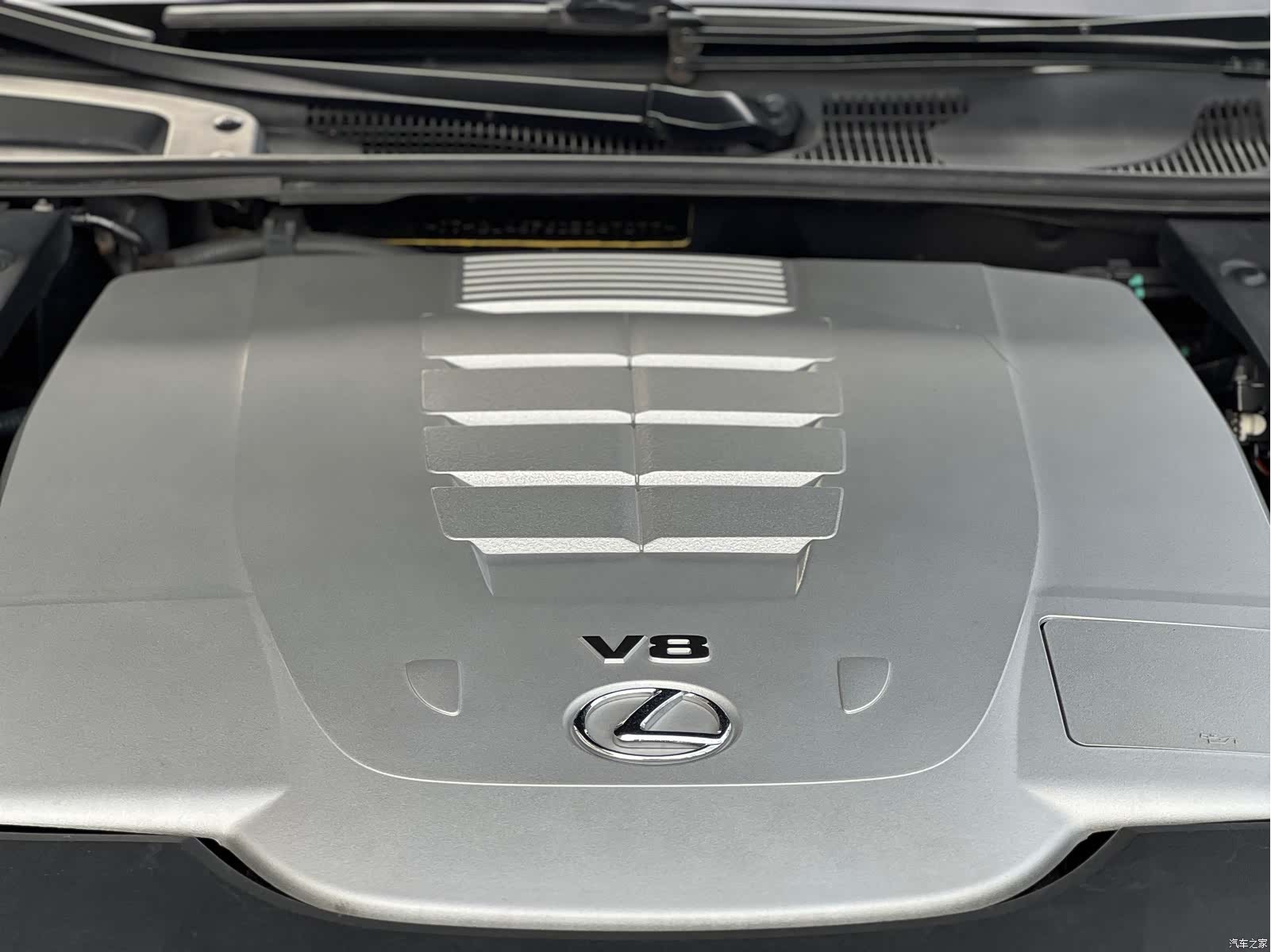 Lexus LS, 2013 14