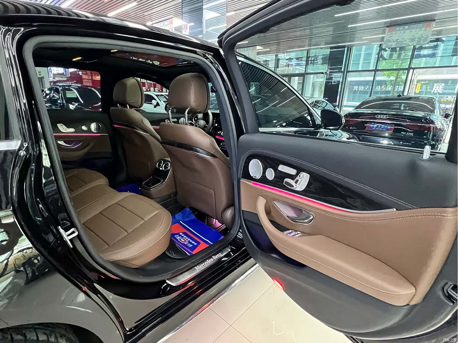 Mercedes-Benz E-Class, 2021 28