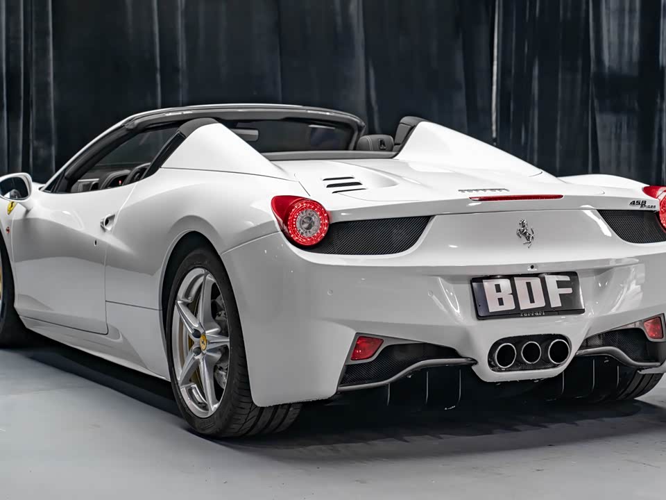Ferrari 458