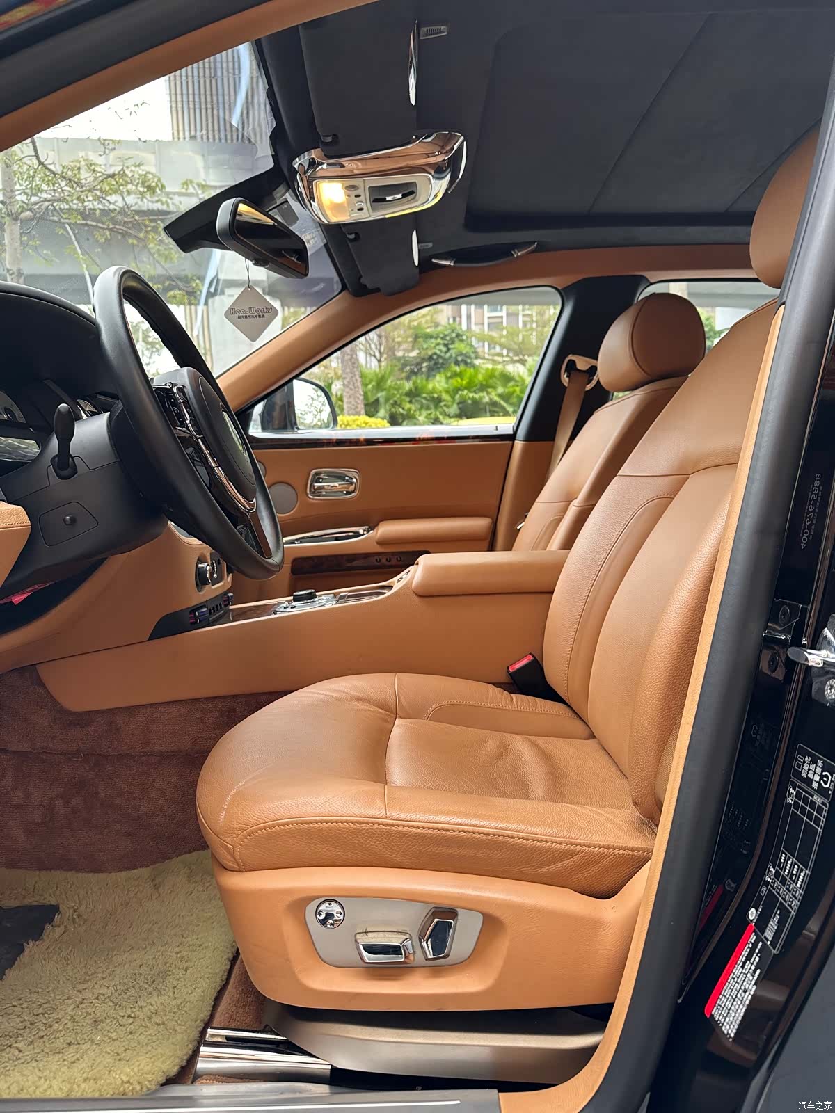 Rolls-Royce Ghost, 2012 20