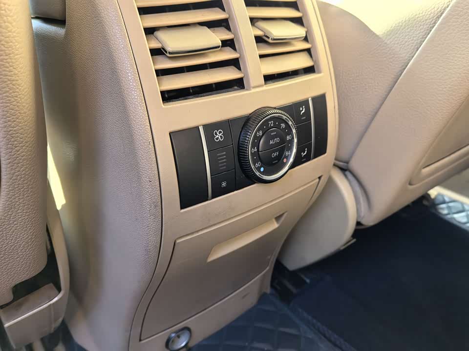 Mercedes-Benz GL grade