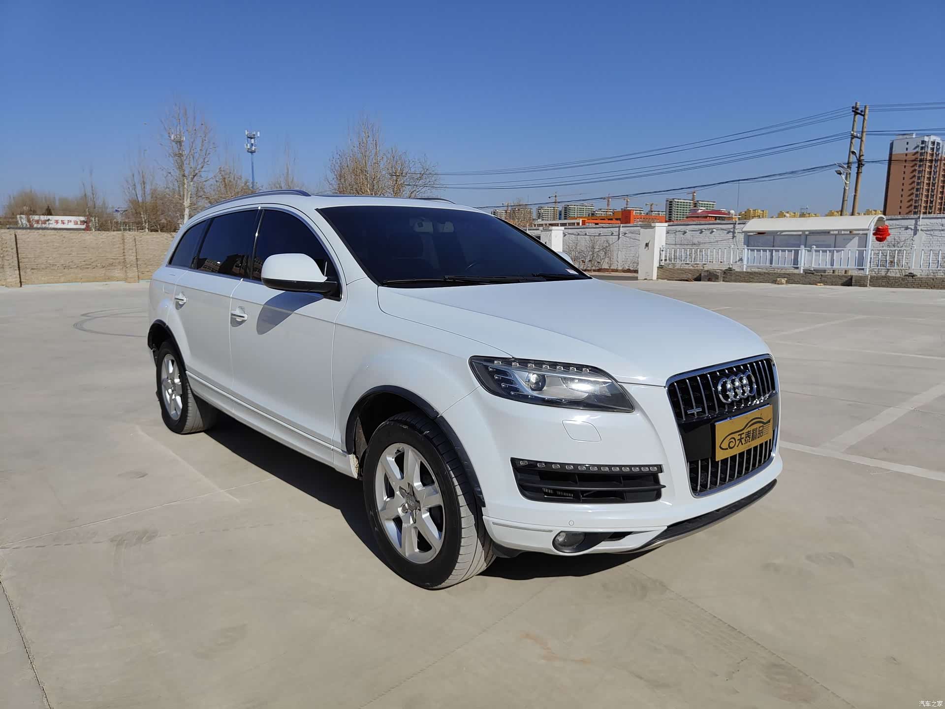 Audi Q7, 2012 3