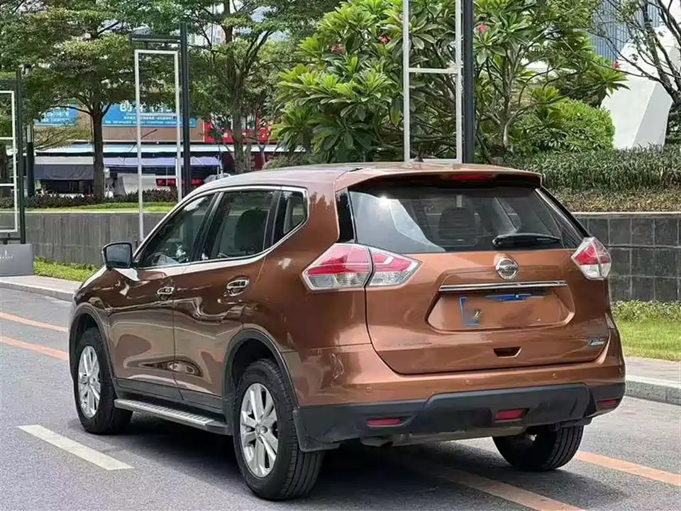 Nissan Qijun