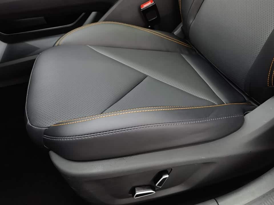 Changan UNI-V Changan UNI-V