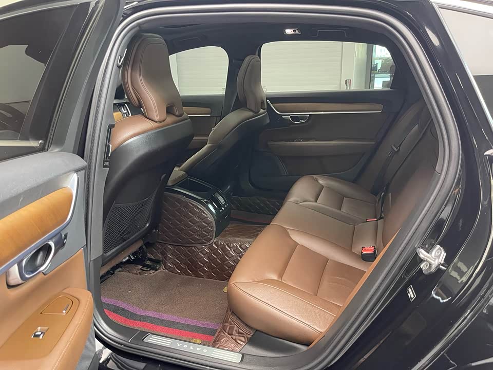 Volvo S90 Volvo S90