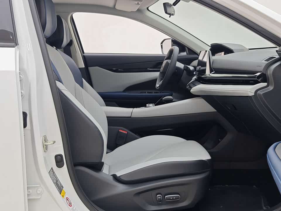 Changan UNI-V Smart iDD