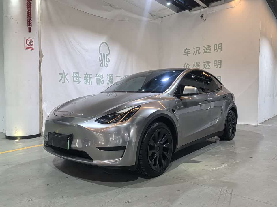Tesla Model Y Tesla Model Y