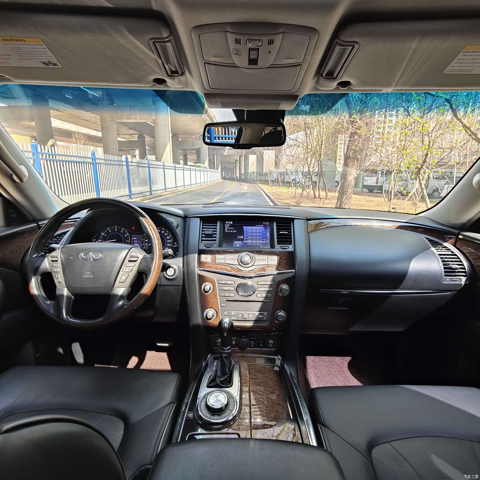 Infiniti QX56, 2013 18