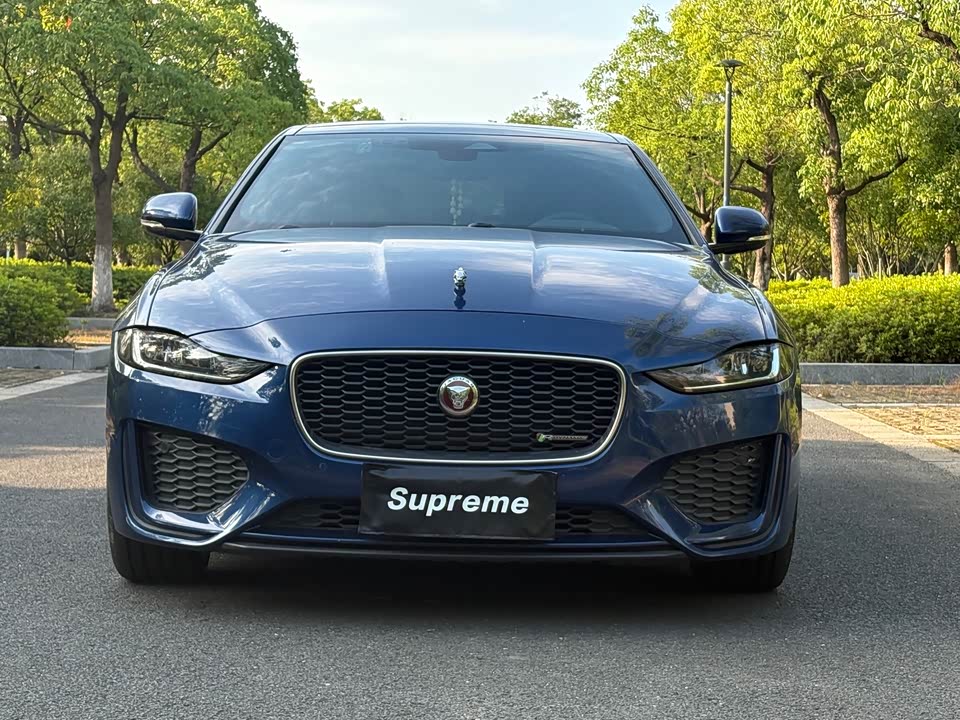 Jaguar XEL Jaguar XEL