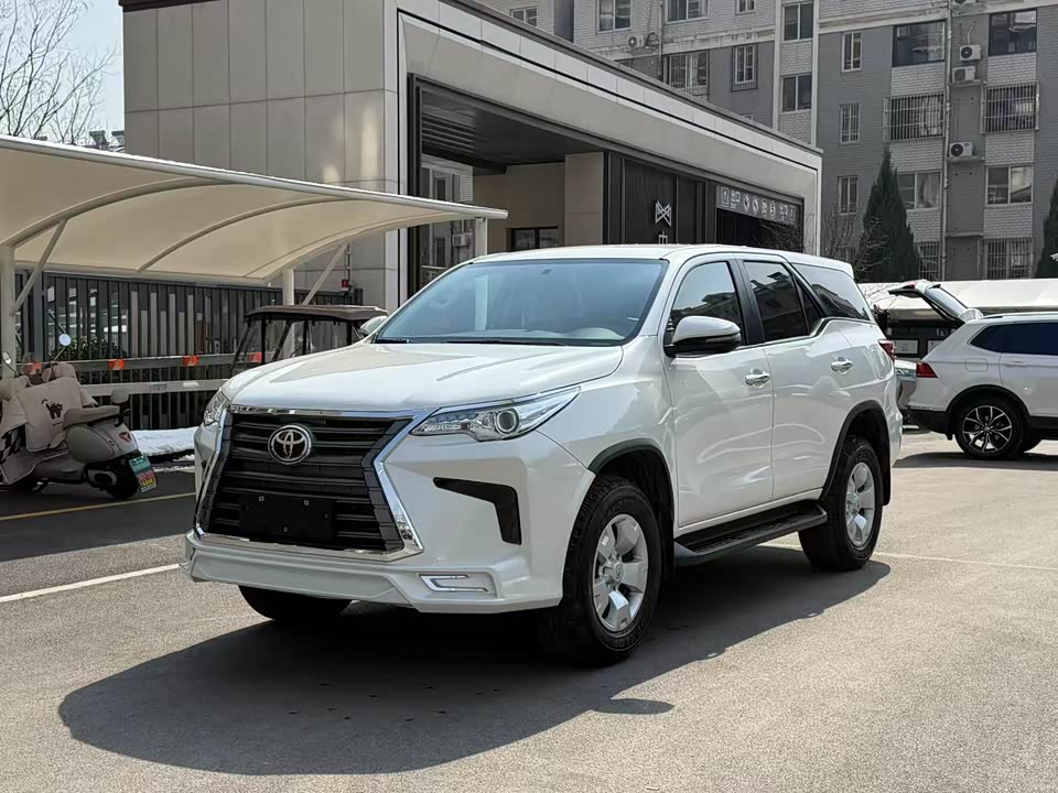 Toyota Fortuner