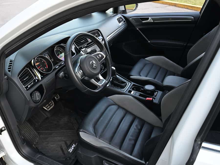 Volkswagen Golf Volkswagen Golf