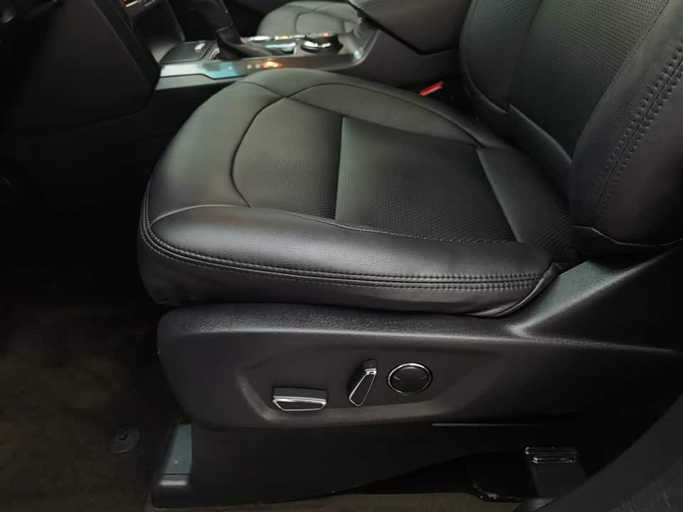 Ford Explorer Ford Explorer