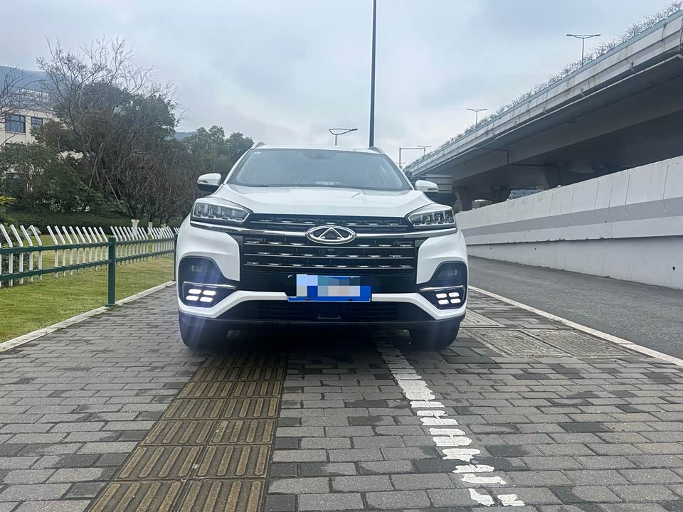 Chery Tiggo 8