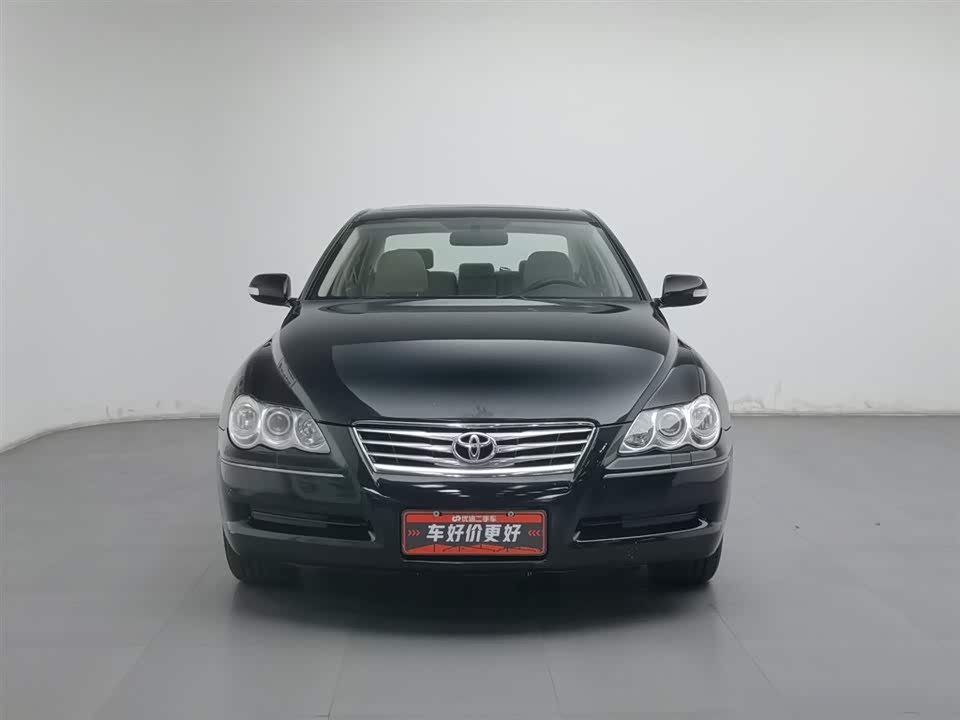 Toyota Reiz