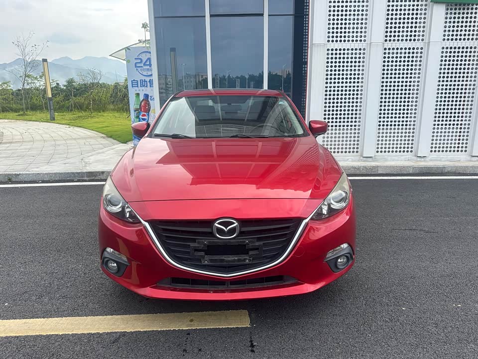 Mazda 3 Angkesaila