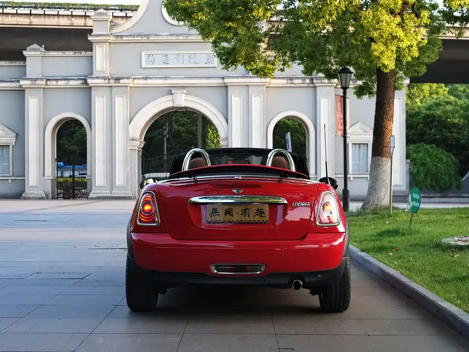 MINI ROADSTER