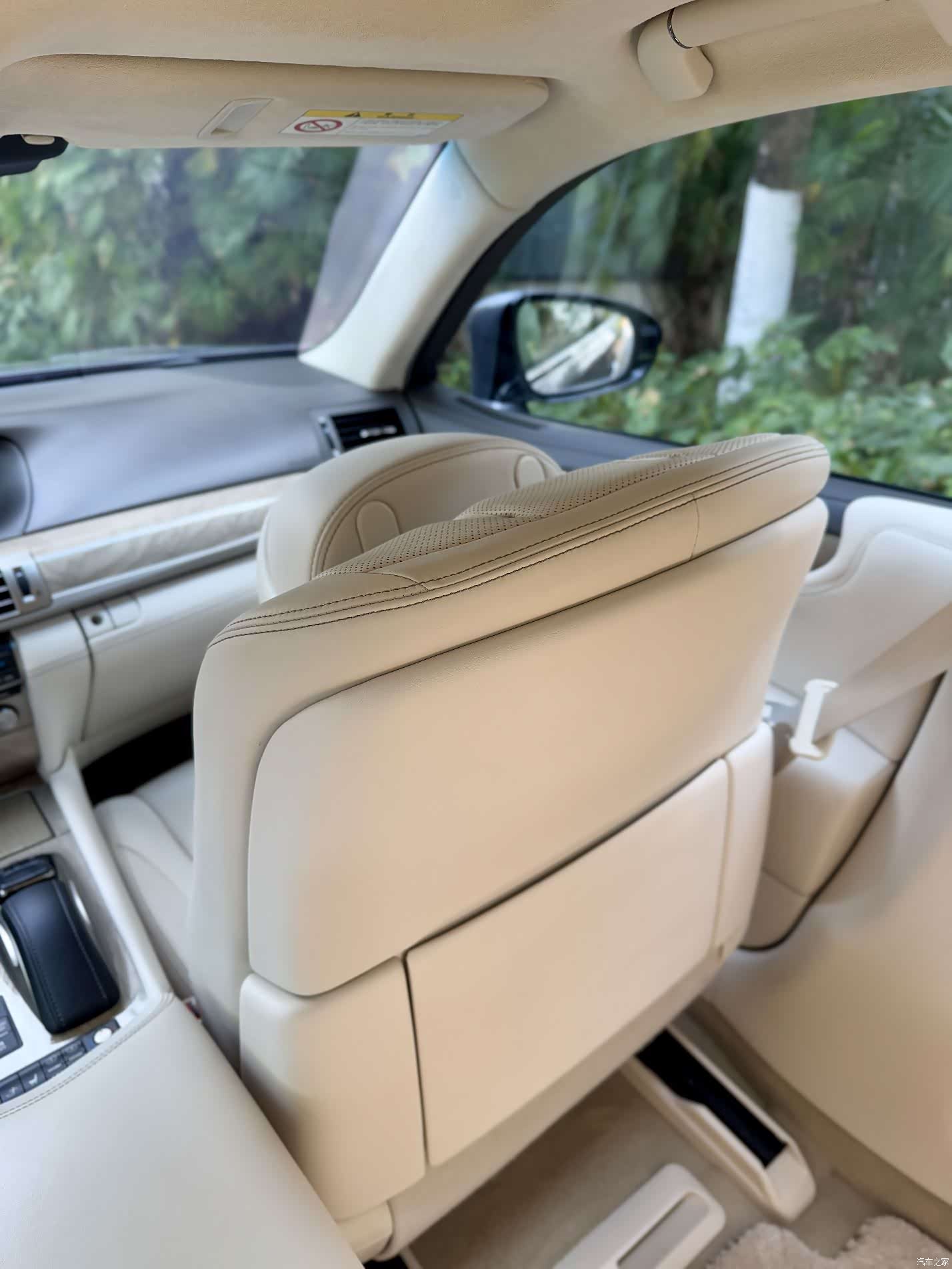 Lexus LS, 2016 33