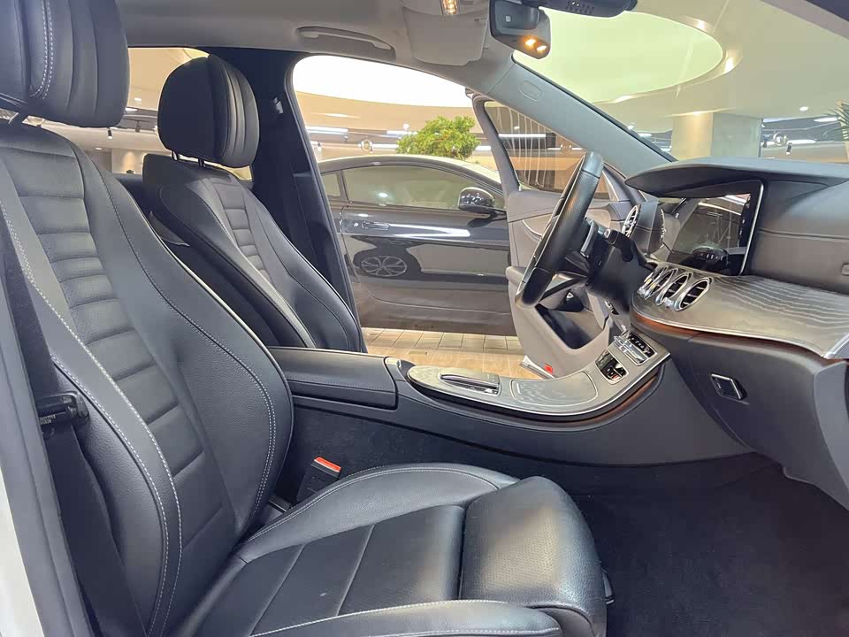 Mercedes-Benz E-class Mercedes-Benz E-class
