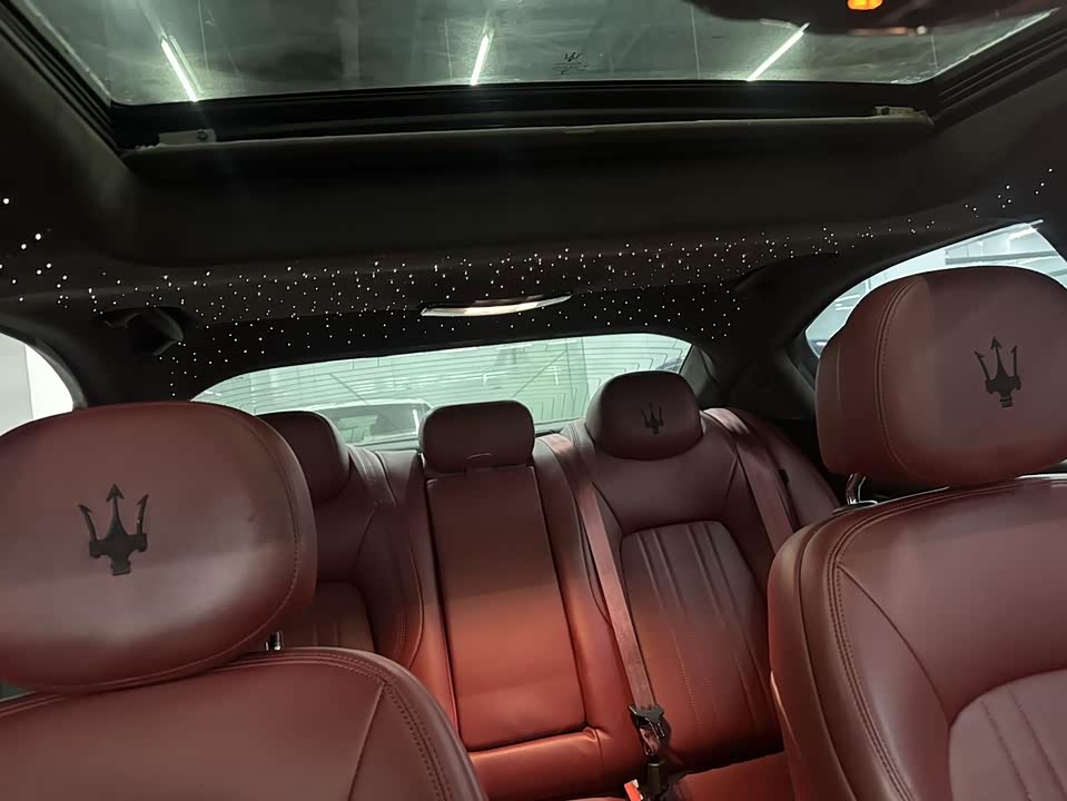 Maserati Ghibli Maserati Ghibli