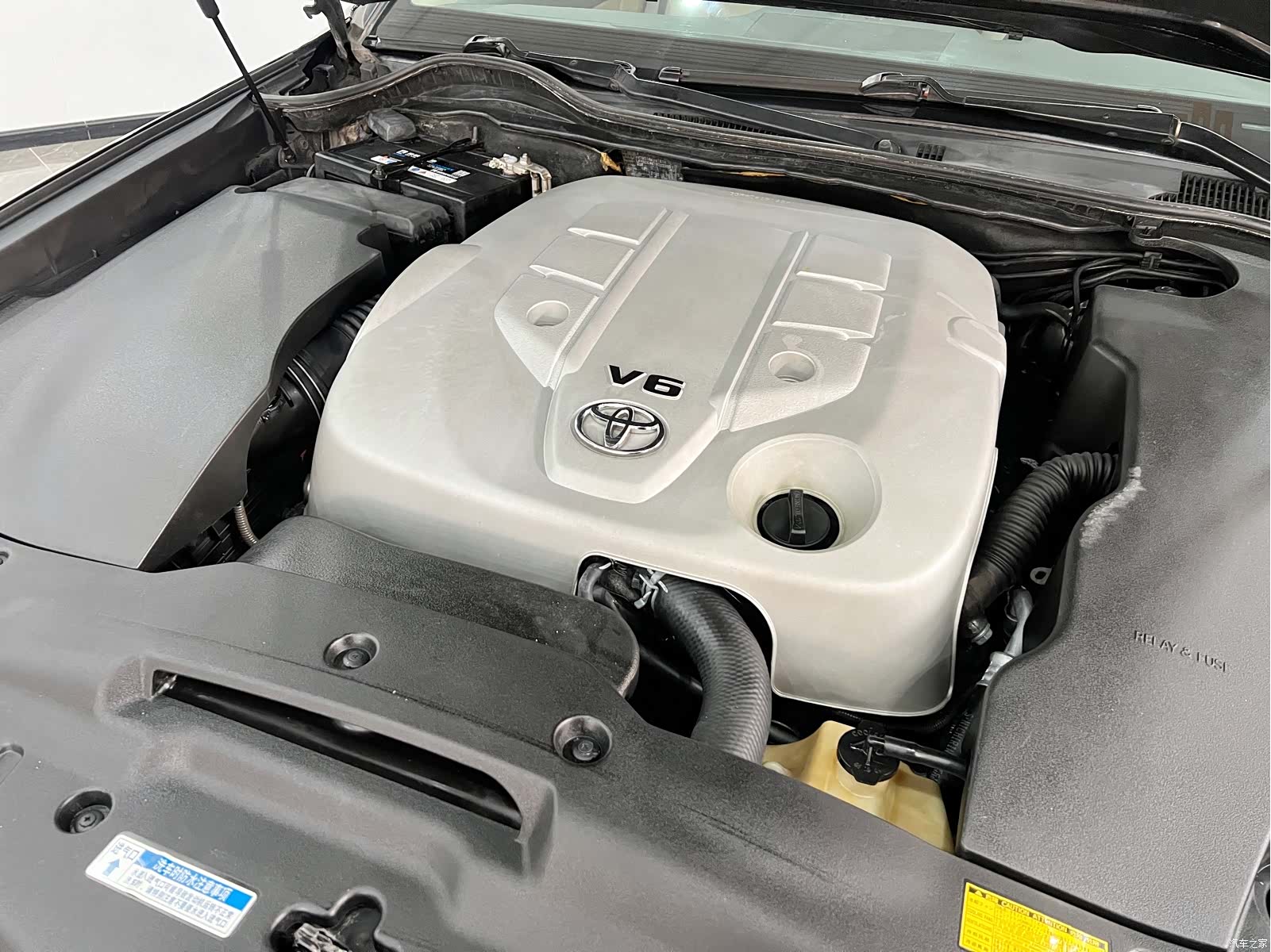 Toyota Crown, 2010 18