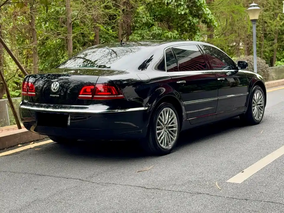 Volkswagen Phaeton