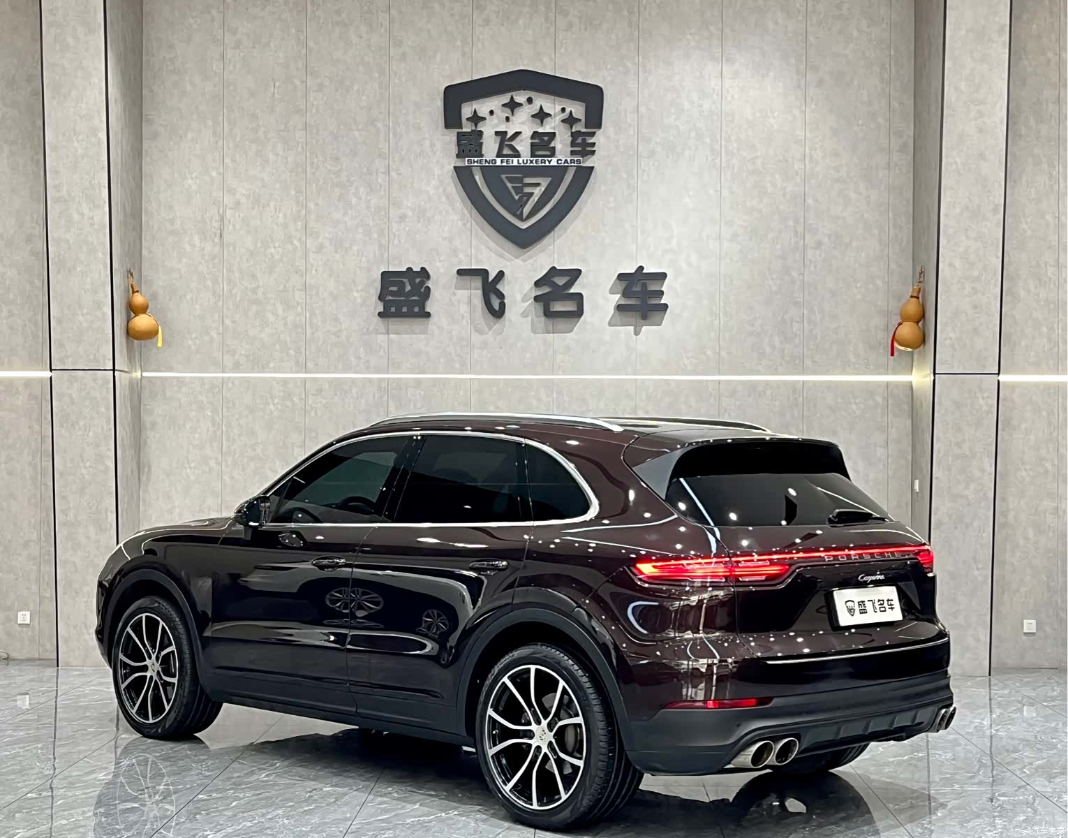 Porsche Cayenne, 2018 все фото
