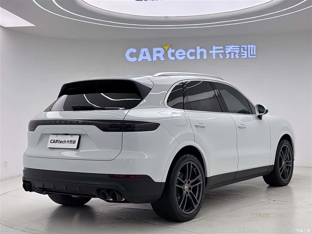 Porsche Cayenne, 2018 все фото