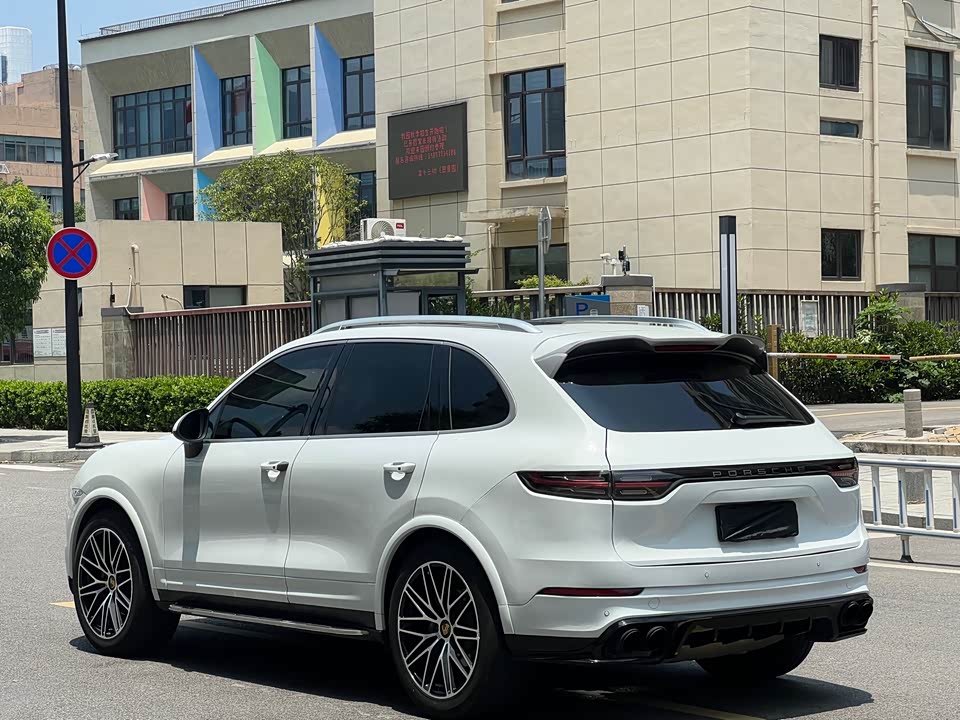 Porsche Cayenne Porsche Cayenne