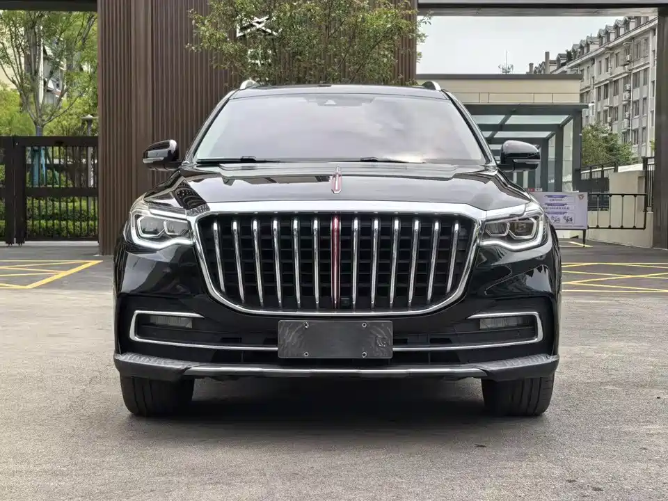 Hongqi HS7