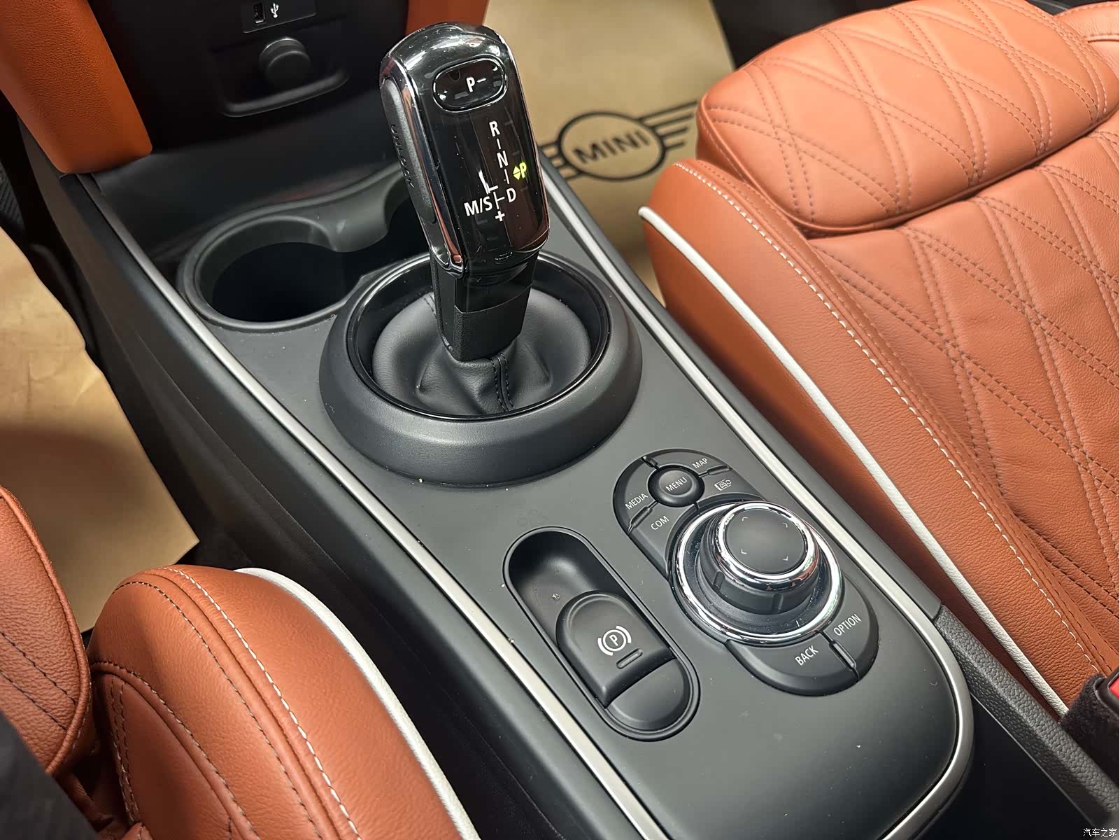 Mini Countryman, 2024 19