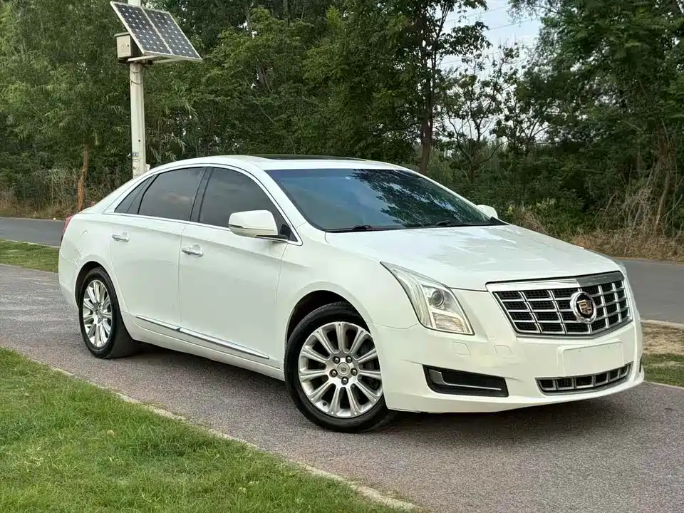 Cadillac XTS