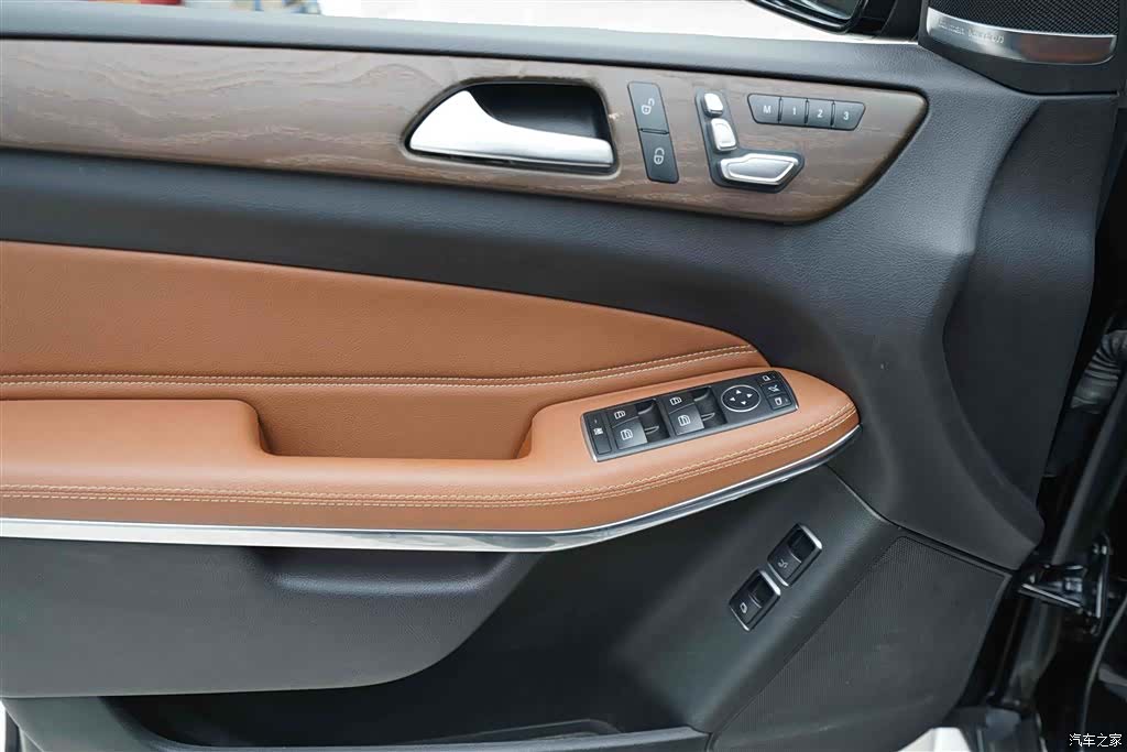 Mercedes-Benz GLS, 2017 все фото
