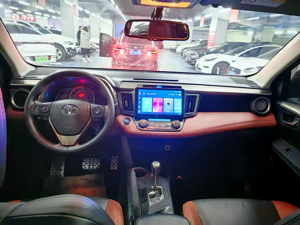 Toyota RAV4 Rongfang