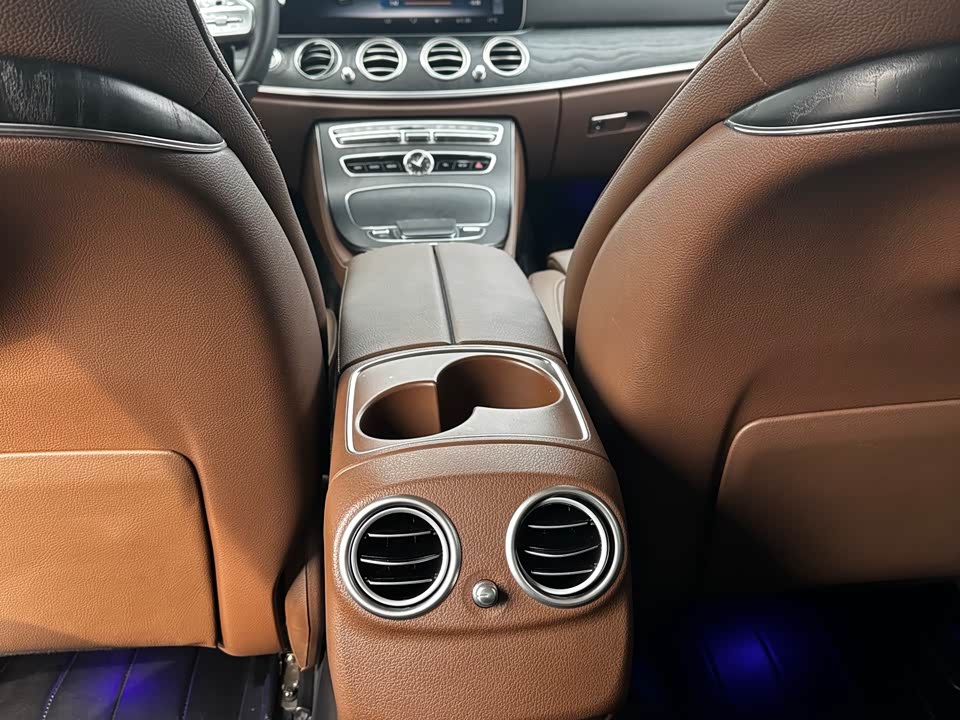 Mercedes-Benz E-class Mercedes-Benz E-class