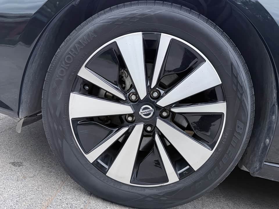 Nissan Teana Nissan Teana