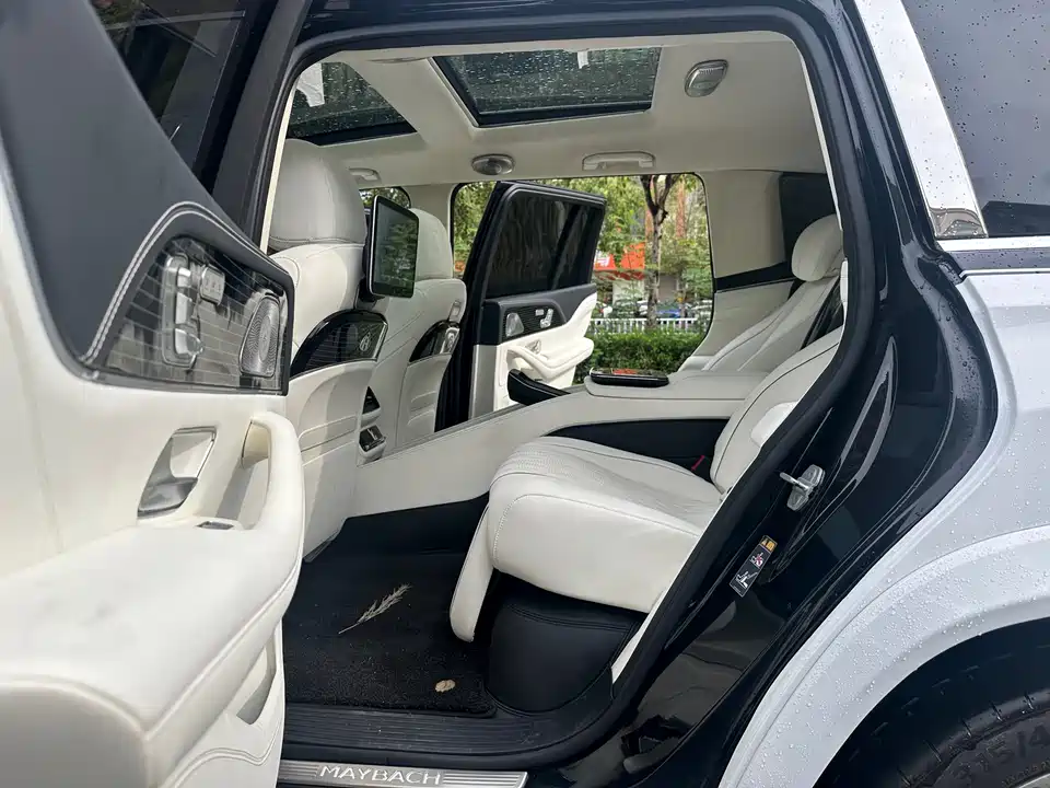 Mercedes-Benz GLS Mercedes-Benz GLS