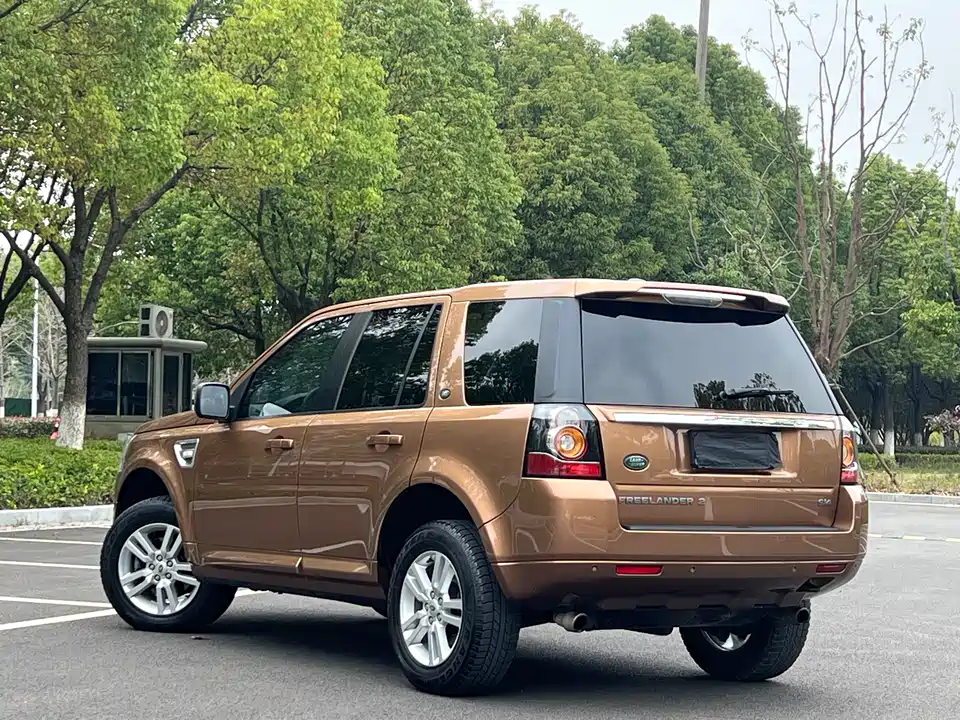 Land Rover Freelander 2
