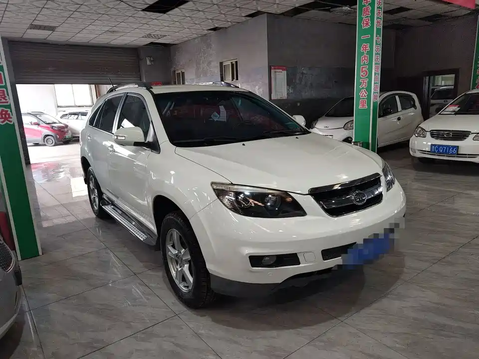 BYD S6