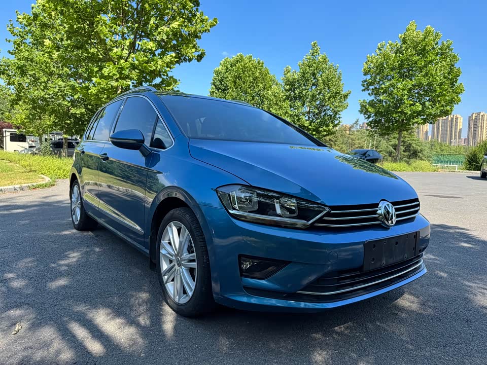 Volkswagen Golf*Jiayu Volkswagen Golf*Jiayu