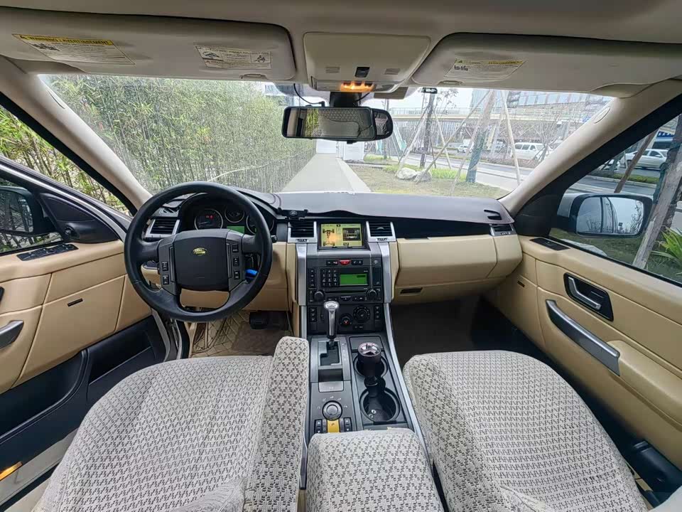 Land Rover Range Rover Sport Land Rover Range Rover Sport