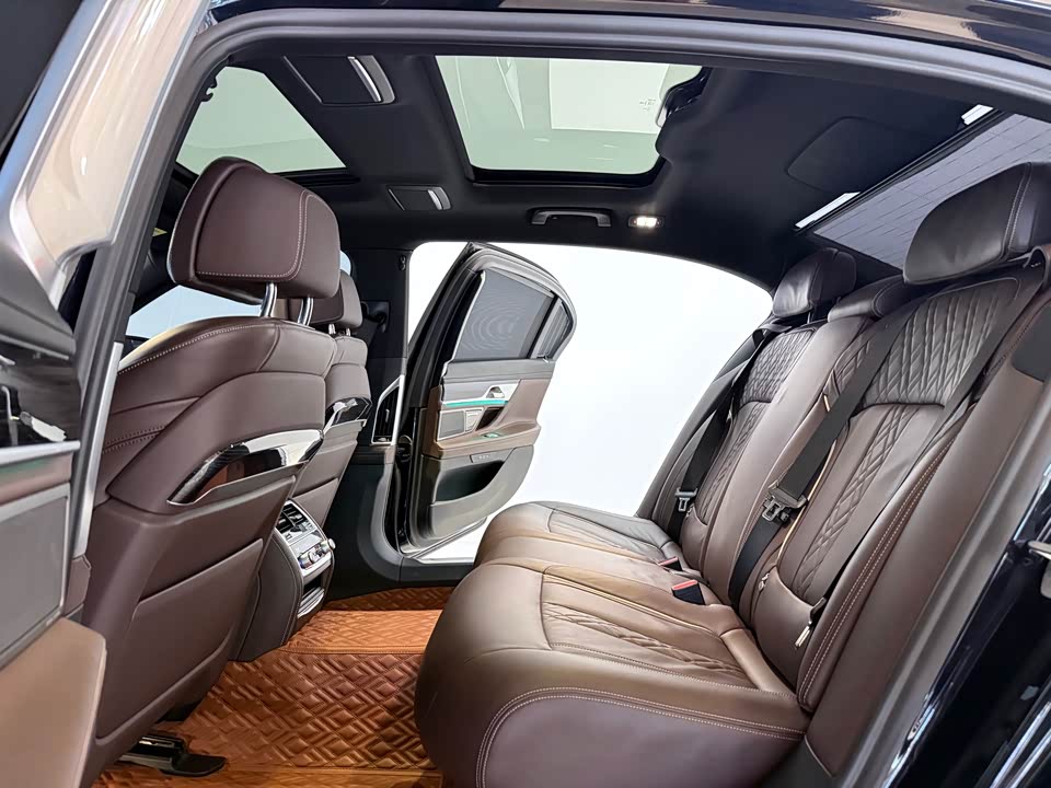 BMW 7 series BMW 7 series