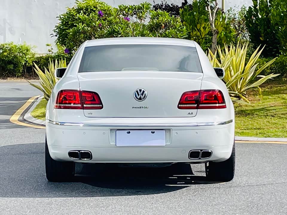 Volkswagen Phaeton