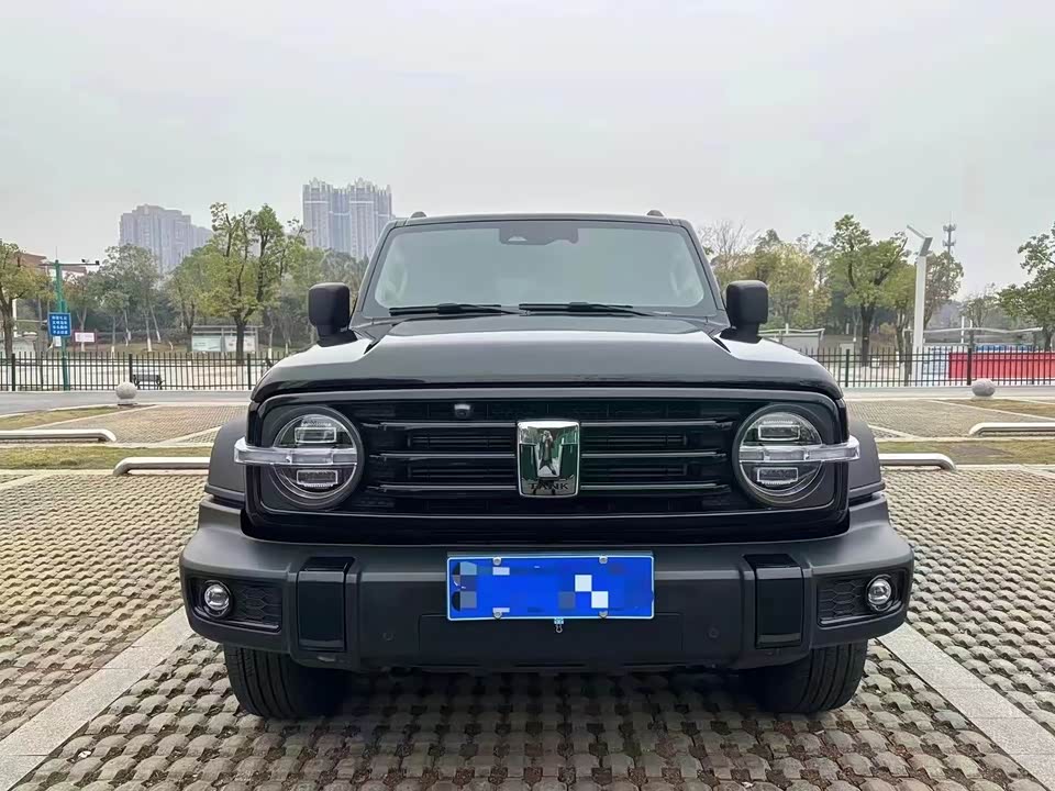 Tank 300 Tank 300