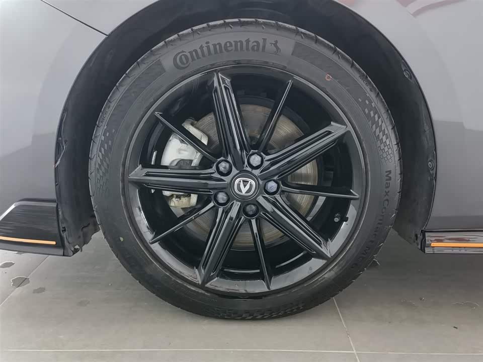 Changan UNI-V Changan UNI-V