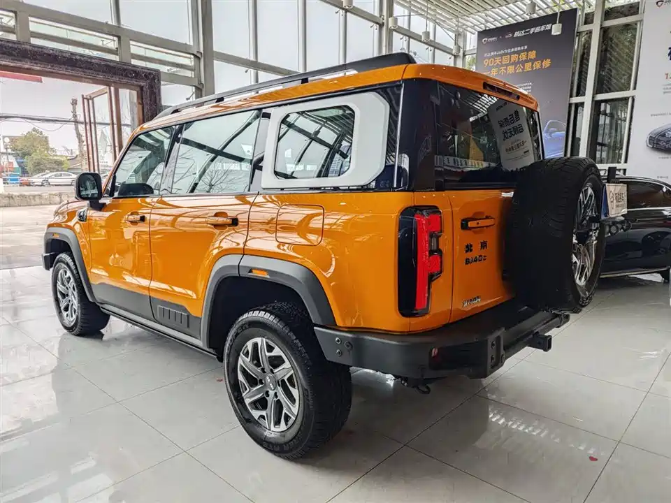Beijing BJ40