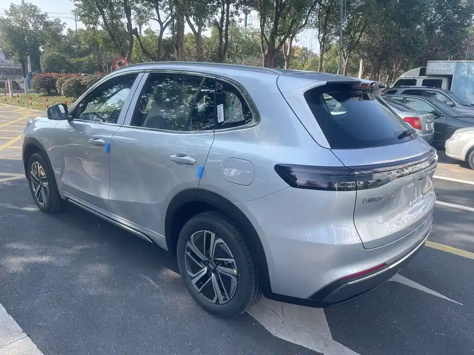 Geely Galaxy Galaxy Starship 7 EM-i