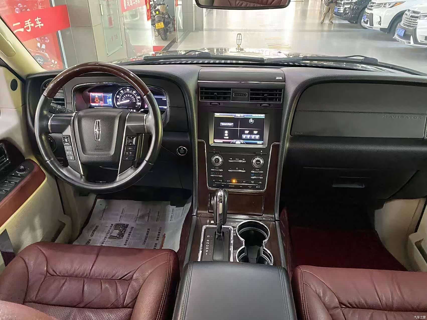 Lincoln Navigator, 2016 6